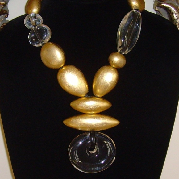 MONIES Clear Lucite and Gold Leaf Necklace - Picture 3 of 14